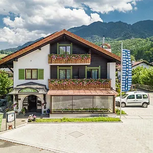 https://hotel-garni-gastehaus-egner.com-bavaria.com