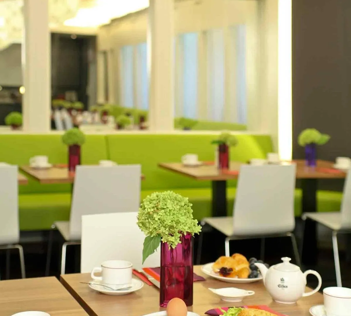 פרנקפורט Ambassador Hotel 3*,  גרמניה